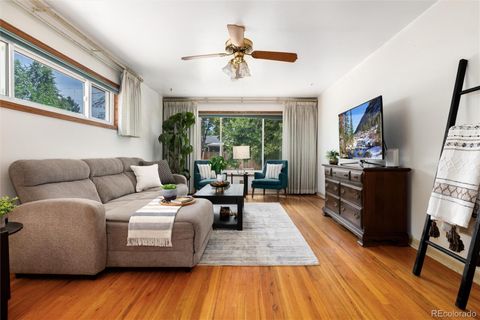 Single Family Residence in Centennial CO 6600 S Williams Circle 3.jpg