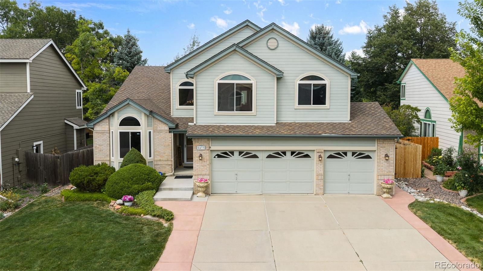 8433 Owens Ct, Arvada, CO 80005 photo