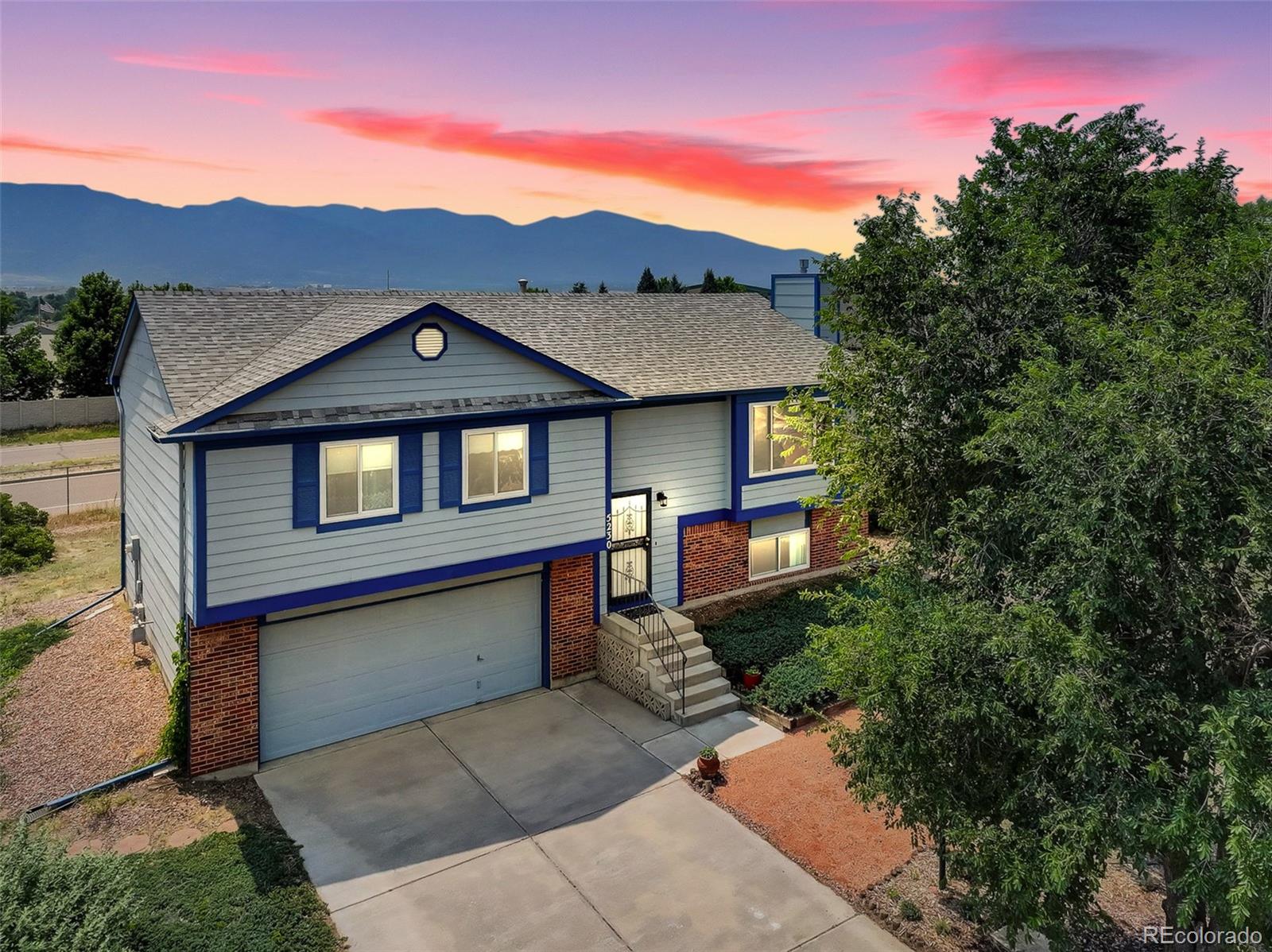 5230 Bradley Cir, Colorado Springs, CO 80911 photo