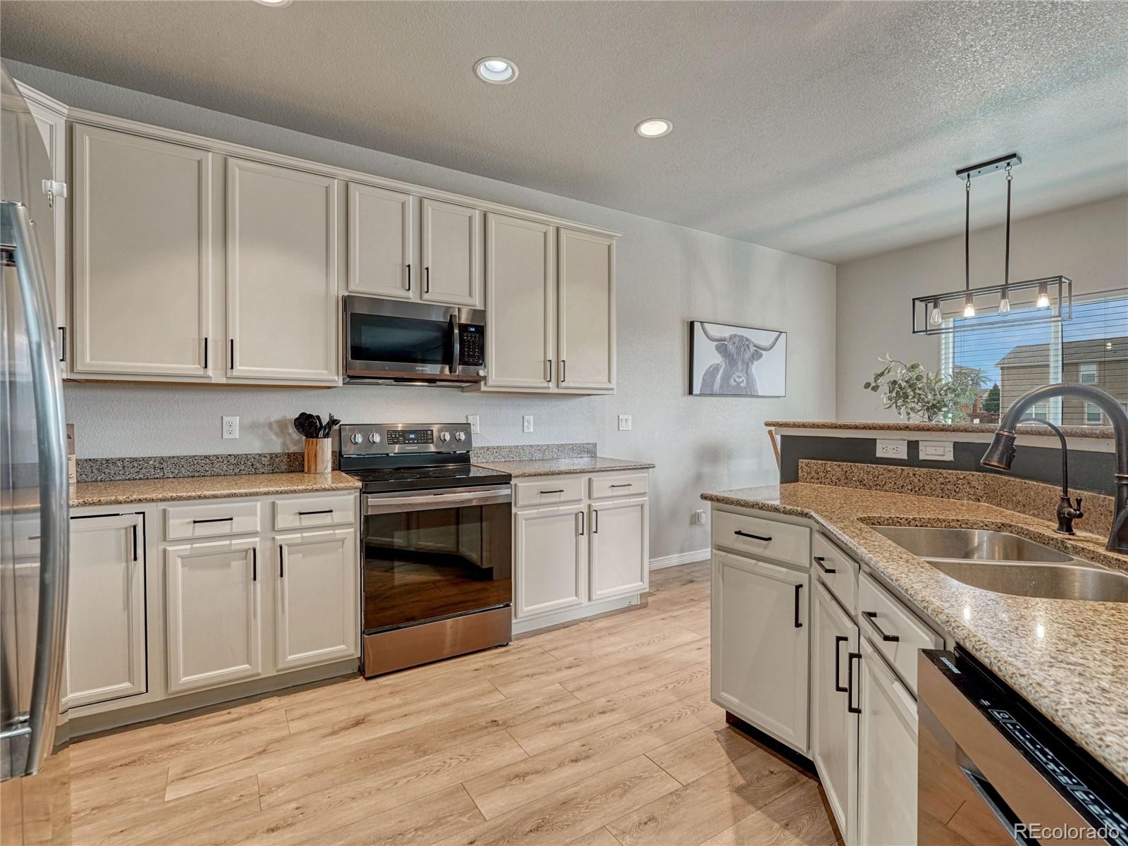 10082 Intrepid Way, Colorado Springs, CO 80925 photo