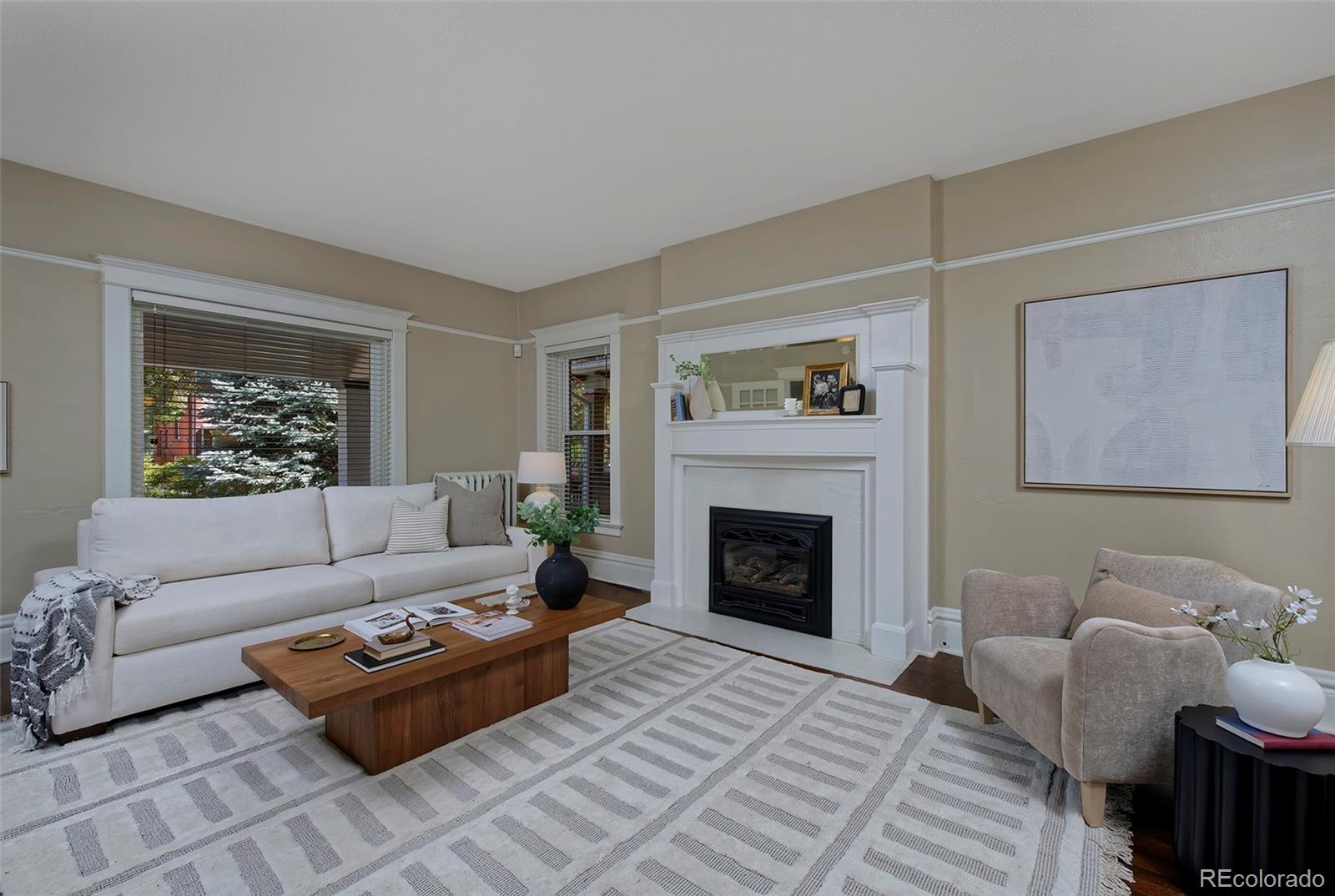 915 N Clarkson St, Denver, CO 80218 photo