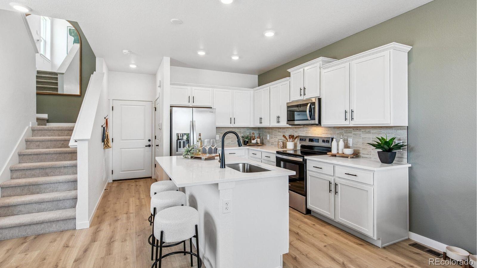 1418 S Boston Ct, Denver, CO 80247 photo