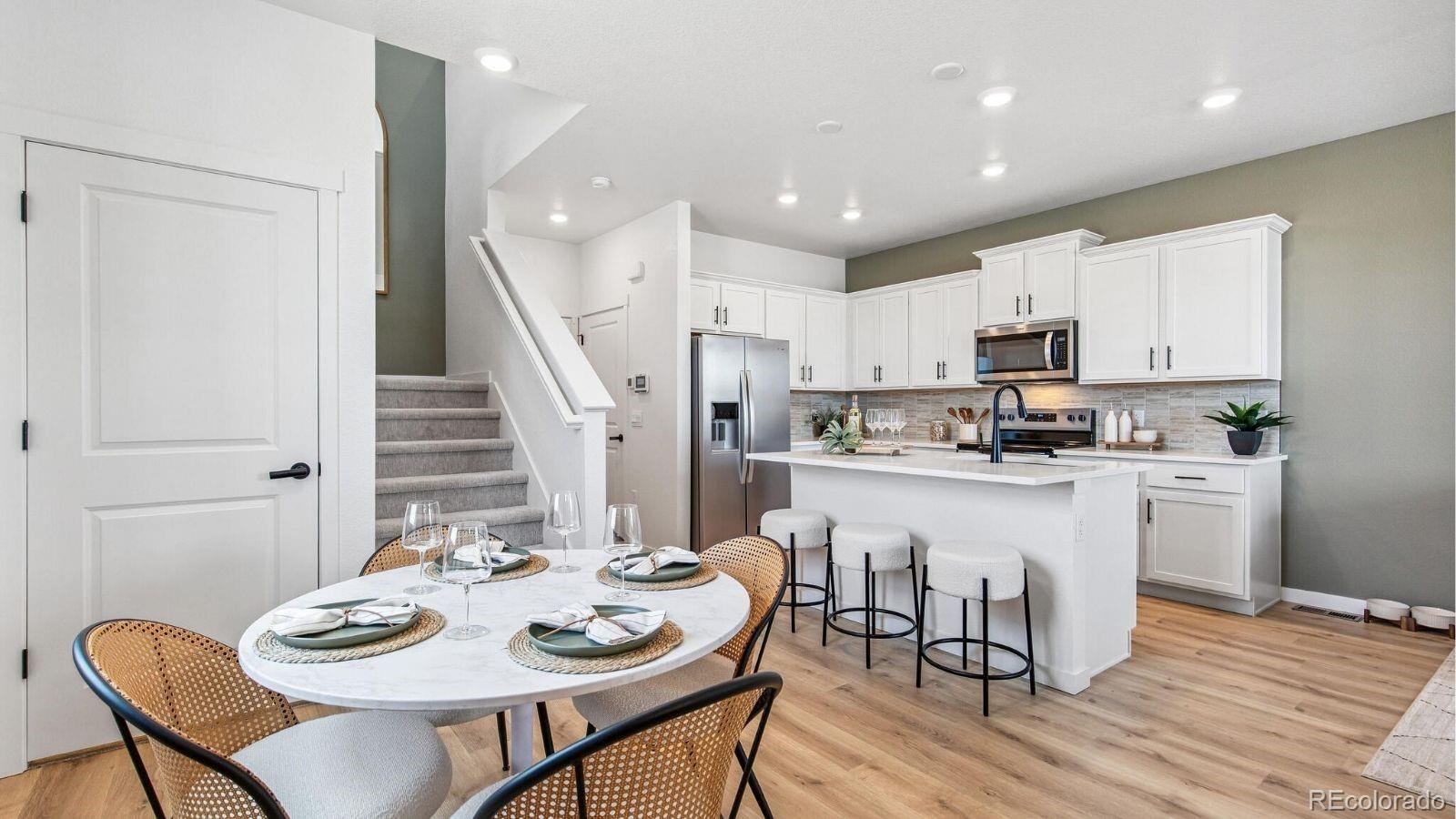 1418 S Boston Ct, Denver, CO 80247 photo