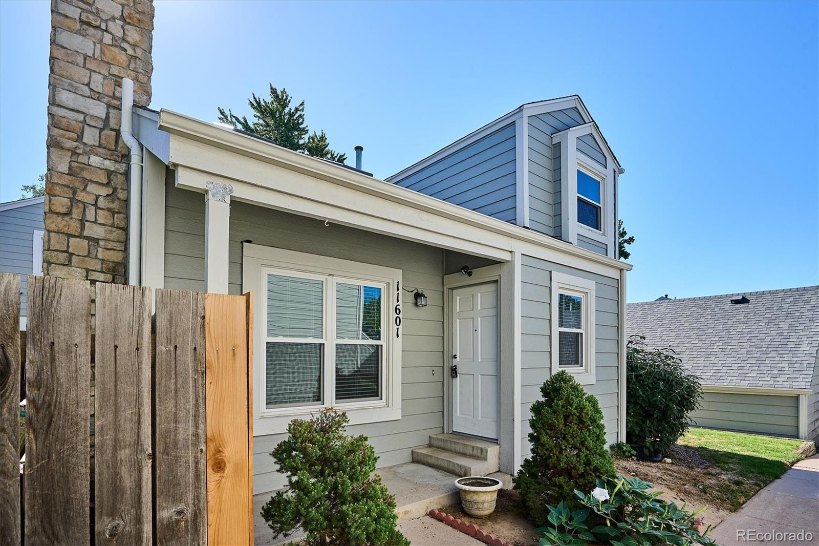 11601 Cornell Cir, Aurora, CO 80014