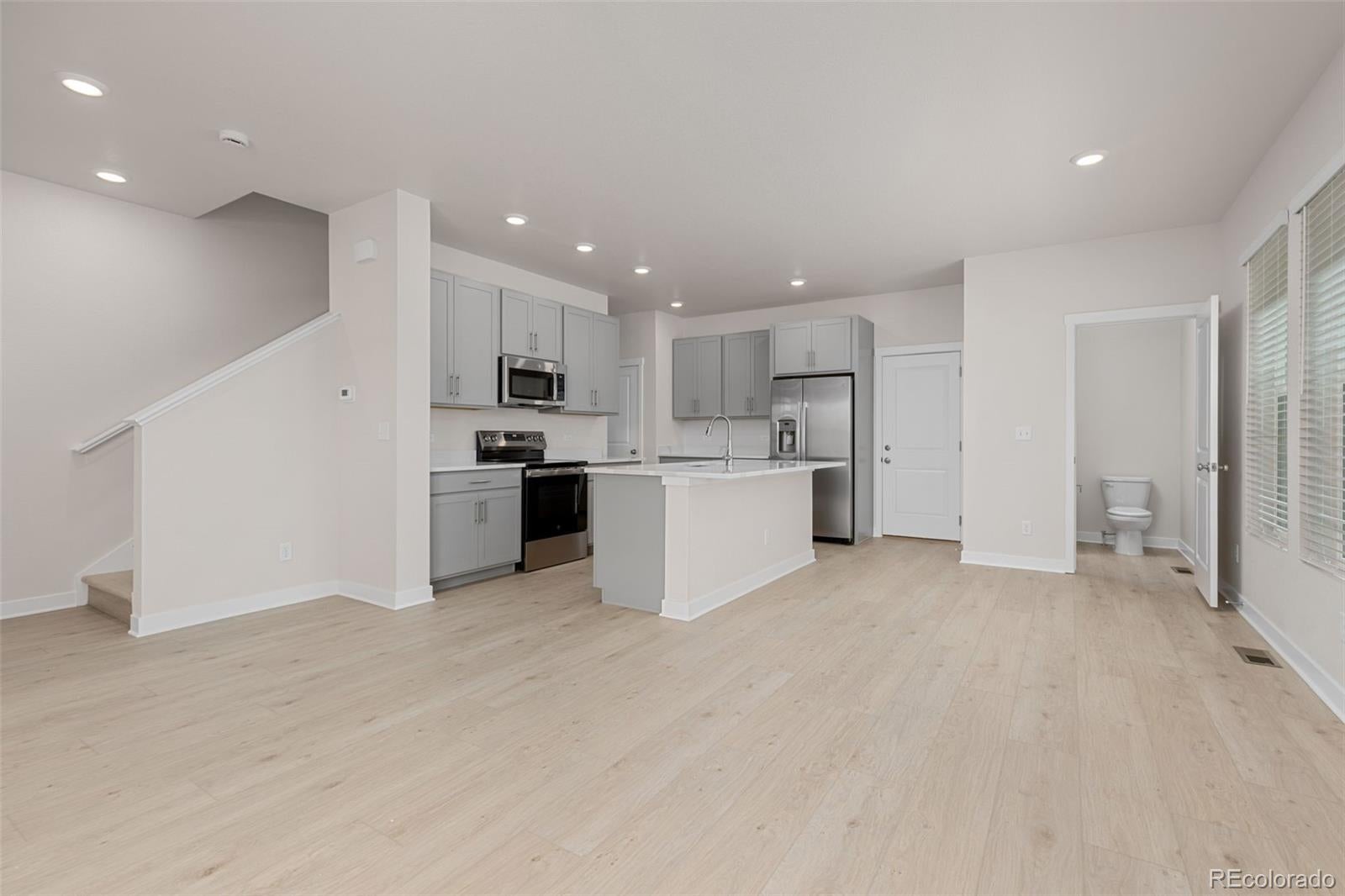 772 N Bently St, Watkins, CO 80137 photo