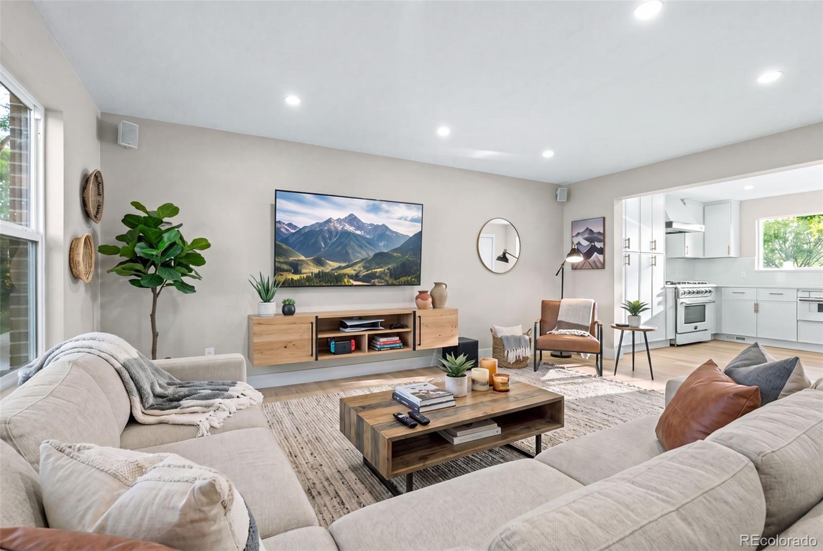 2099 S Hoyt Way, Denver, CO 80227 photo