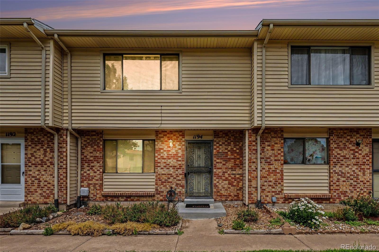 1194 S Troy St, Aurora, CO 80012 photo