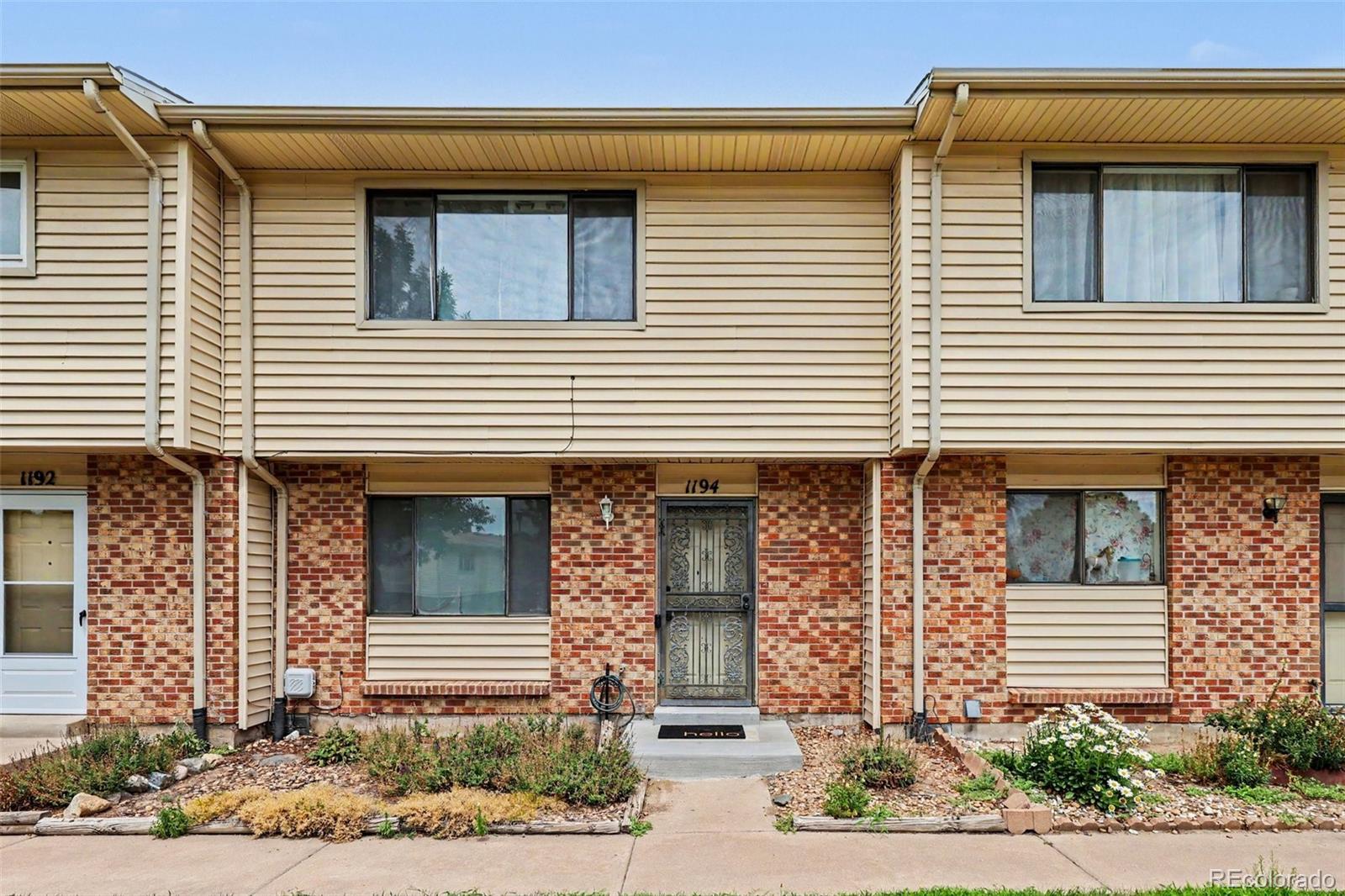 1194 S Troy St, Aurora, CO 80012 photo