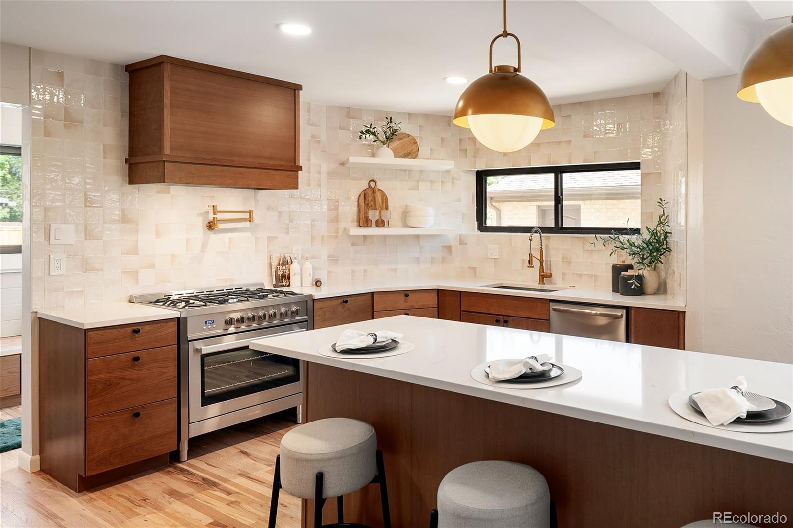 2150 N Monaco Street Pkwy, Denver, CO 80207 photo
