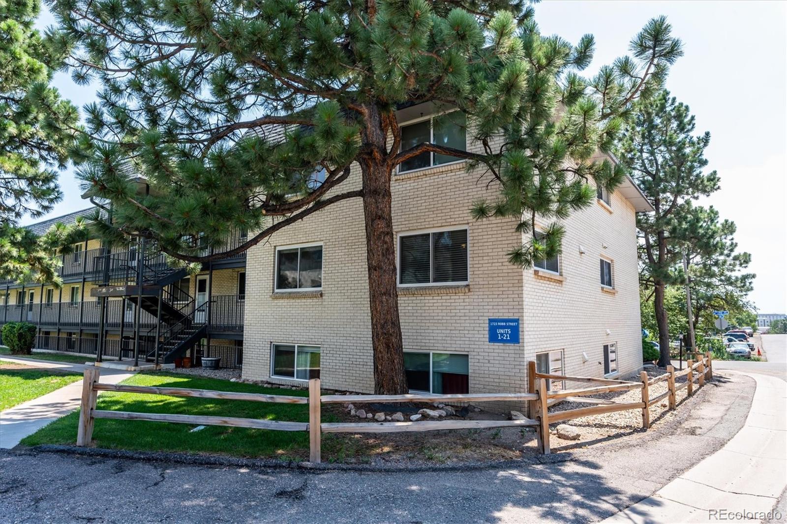 1723 Robb St, Denver, CO 80215