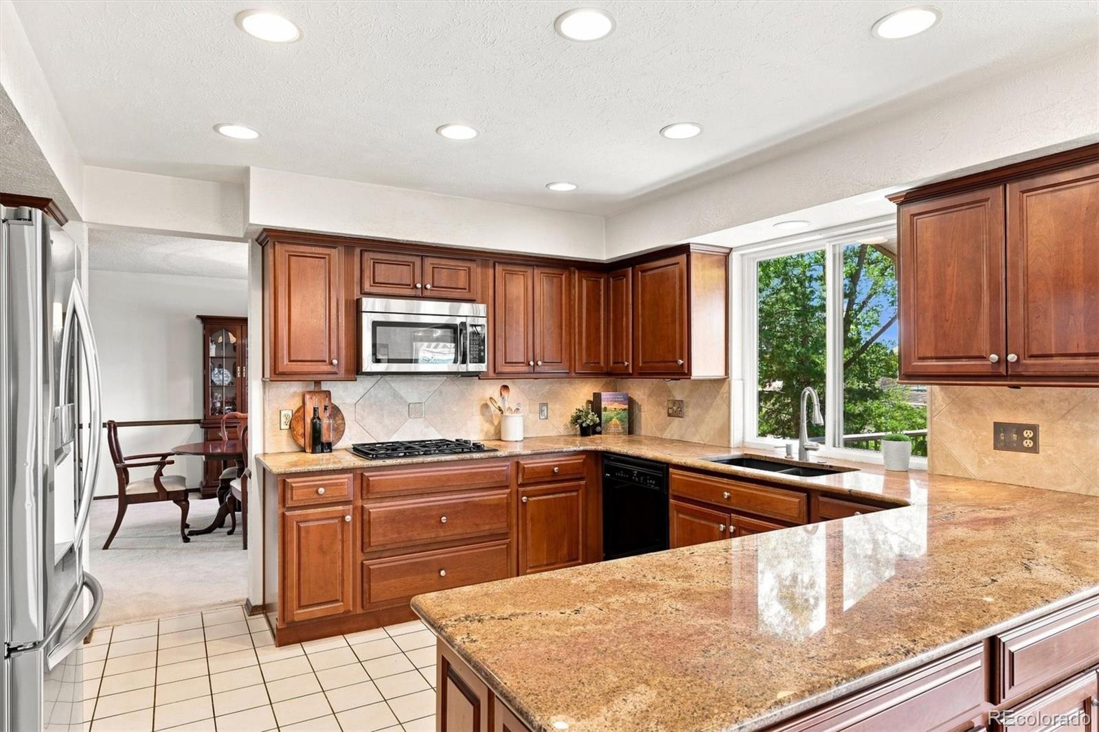 7631 S Bemis St, Littleton, CO 80120 photo