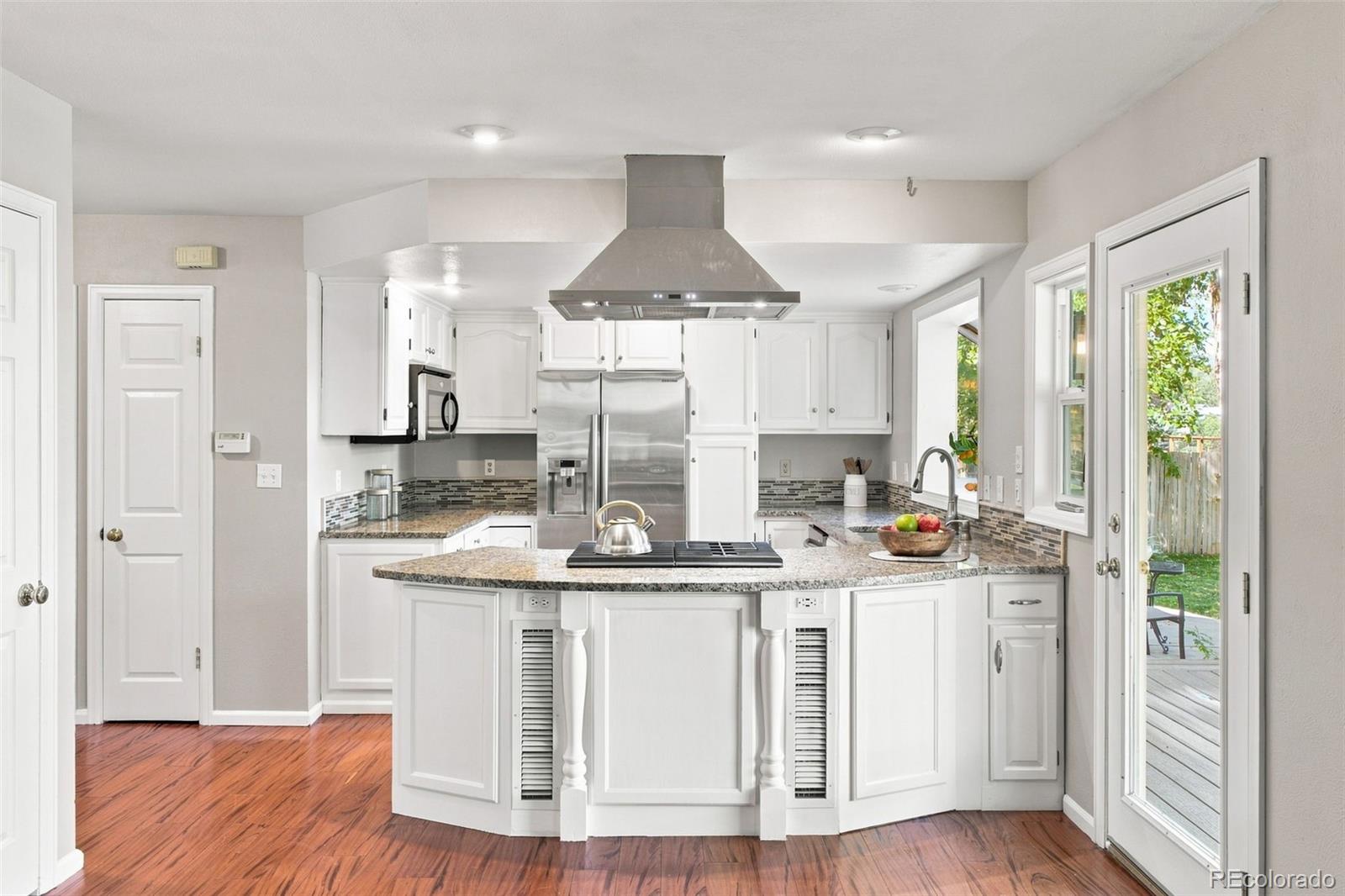 10227 W Roxbury Ave, Littleton, CO 80127 photo