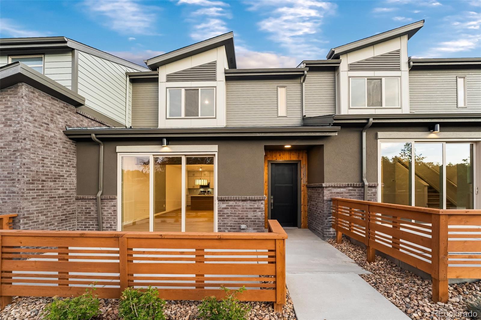12338 58 Ct, Arvada, CO 80004