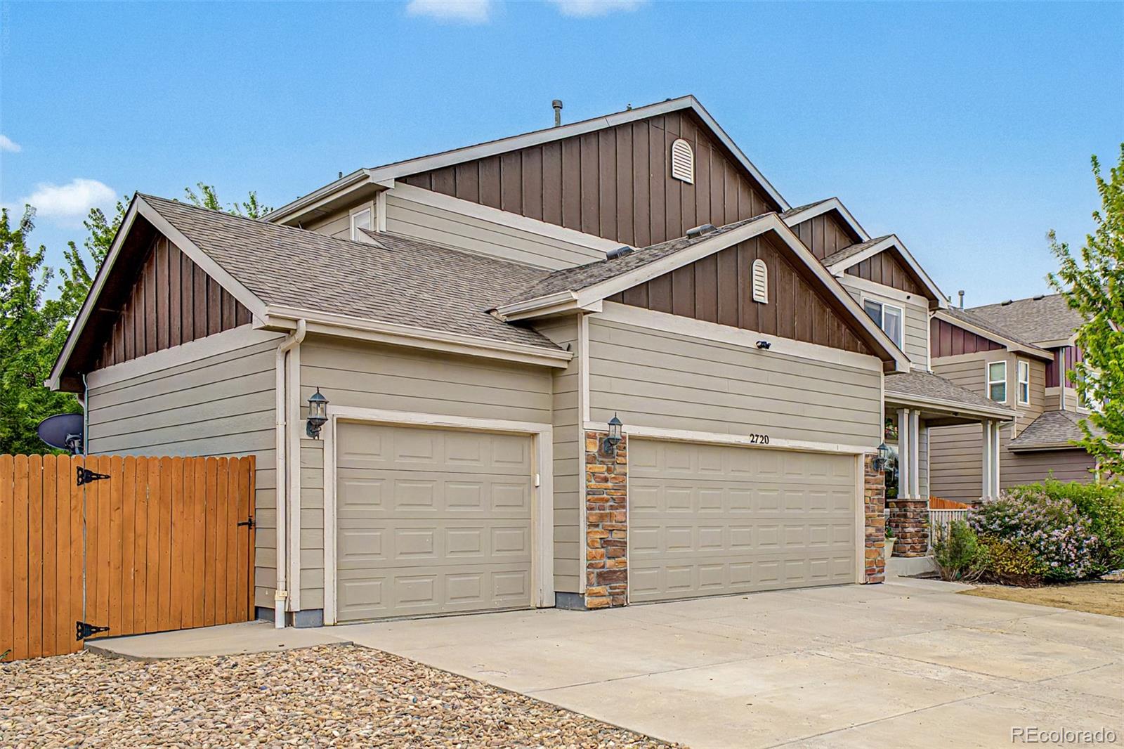 2720 Bridle Dr, Mead, CO 80542 photo