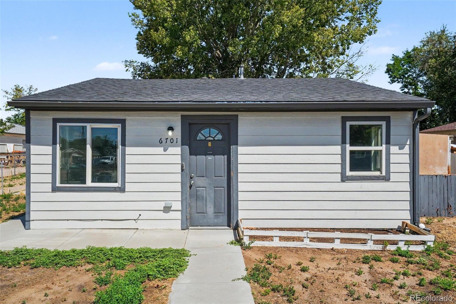 6701 77 Pl, Commerce City, CO 80022