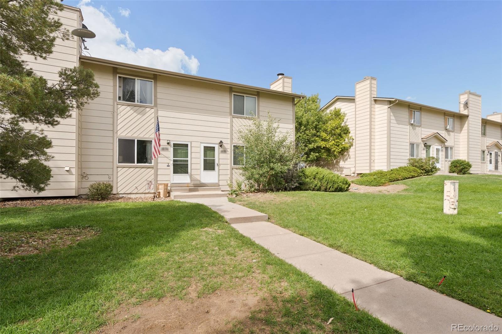 1874 Lanka Ln, Colorado Springs, CO 80915 photo
