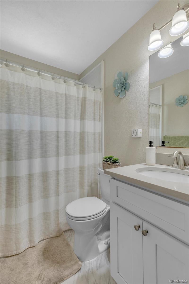 7140 E 60 Way, Commerce City, CO 80022 photo
