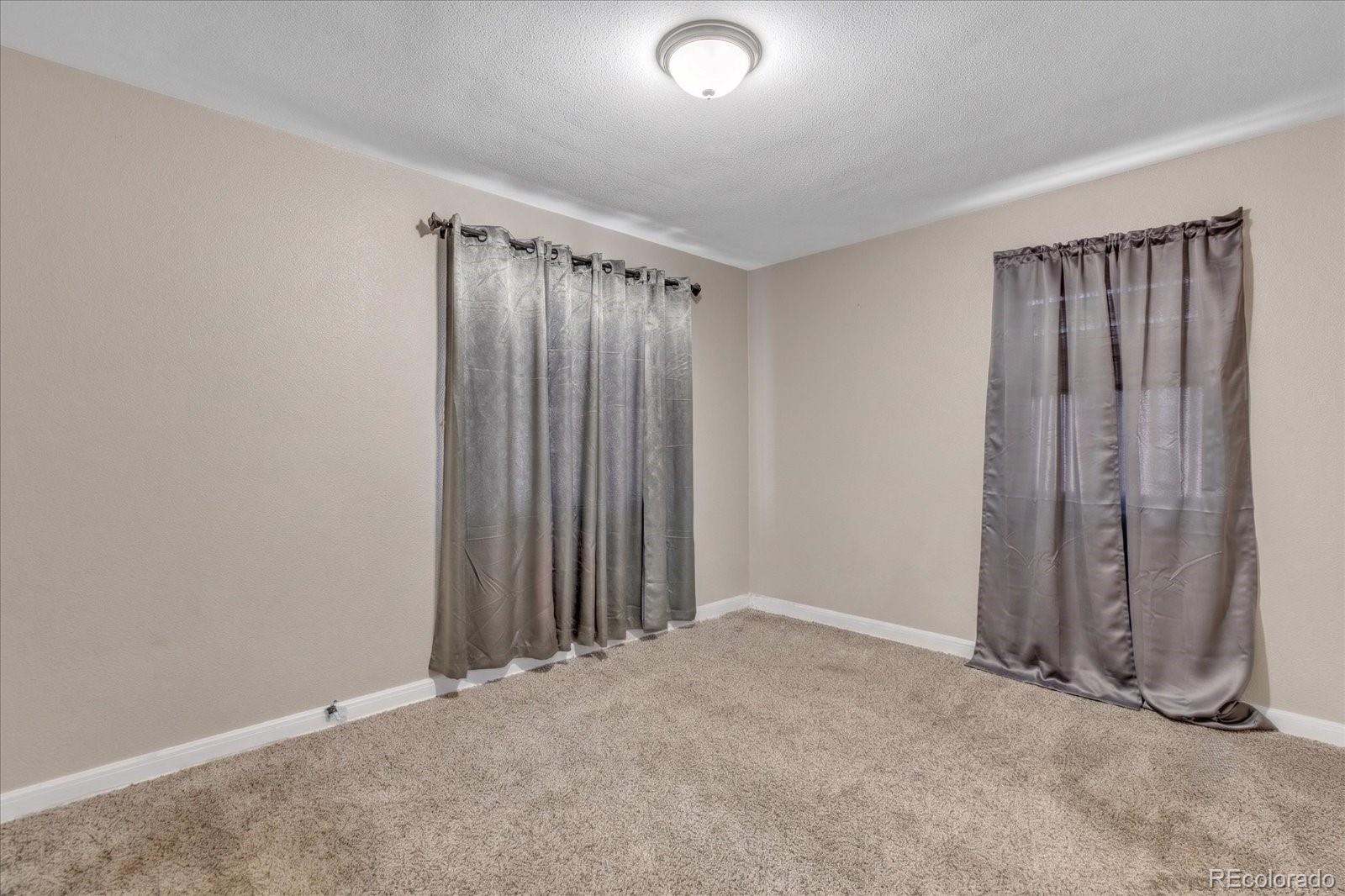 7140 E 60 Way, Commerce City, CO 80022 photo