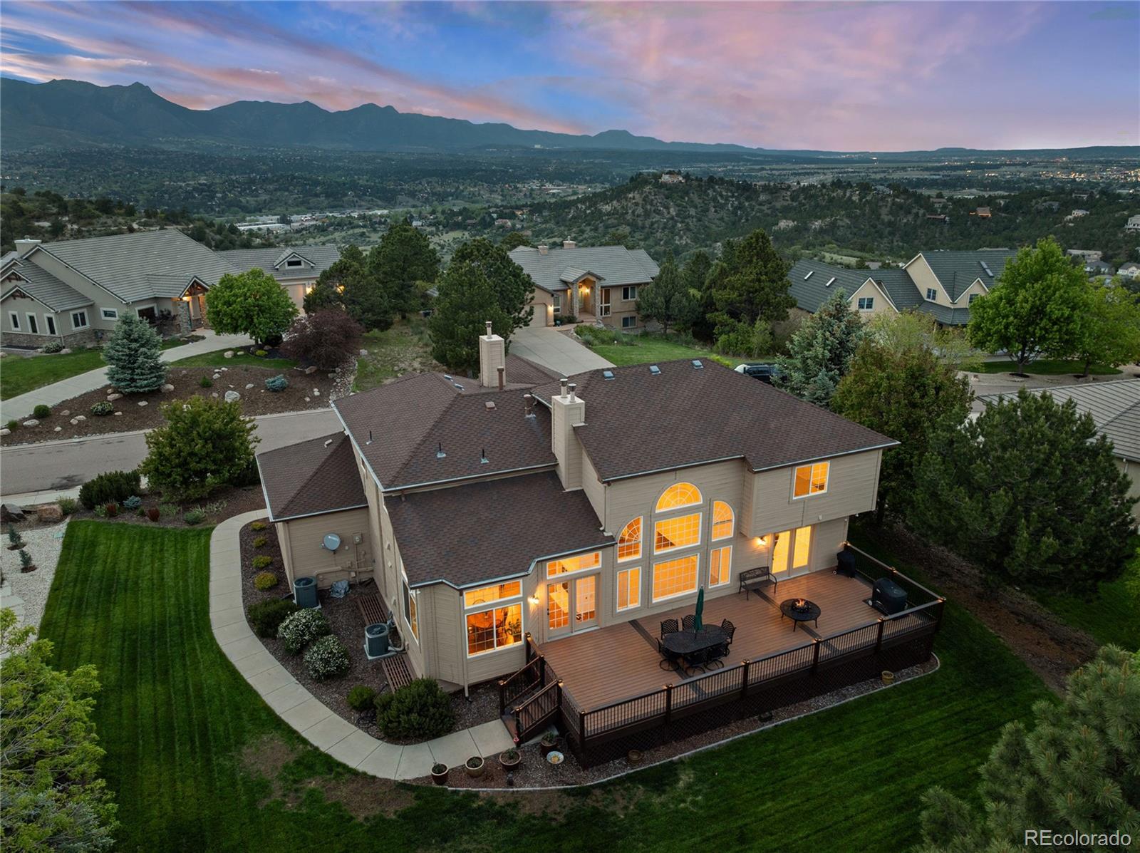 5575 Butler Ct, Colorado Springs, CO 80918 photo