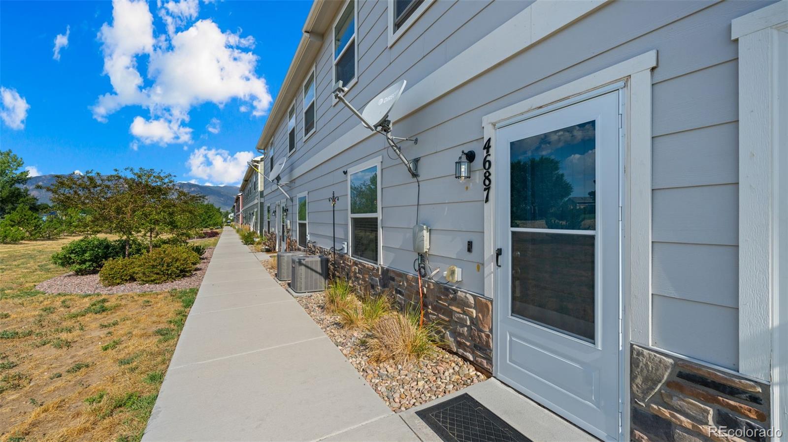 4687 Ports Down Ln, Colorado Springs, CO 80911 photo