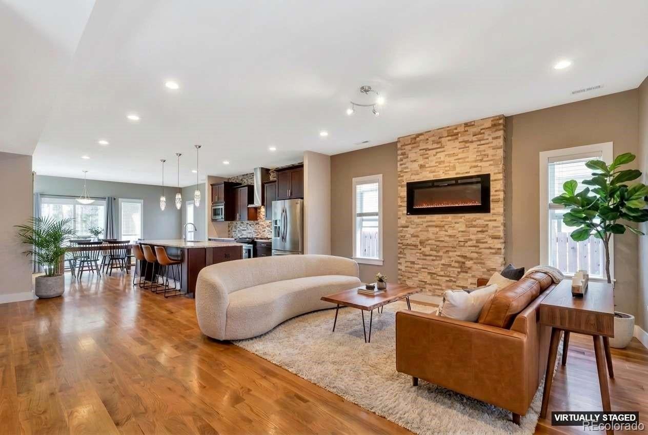 3433 N Gaylord St, Denver, CO 80205 photo