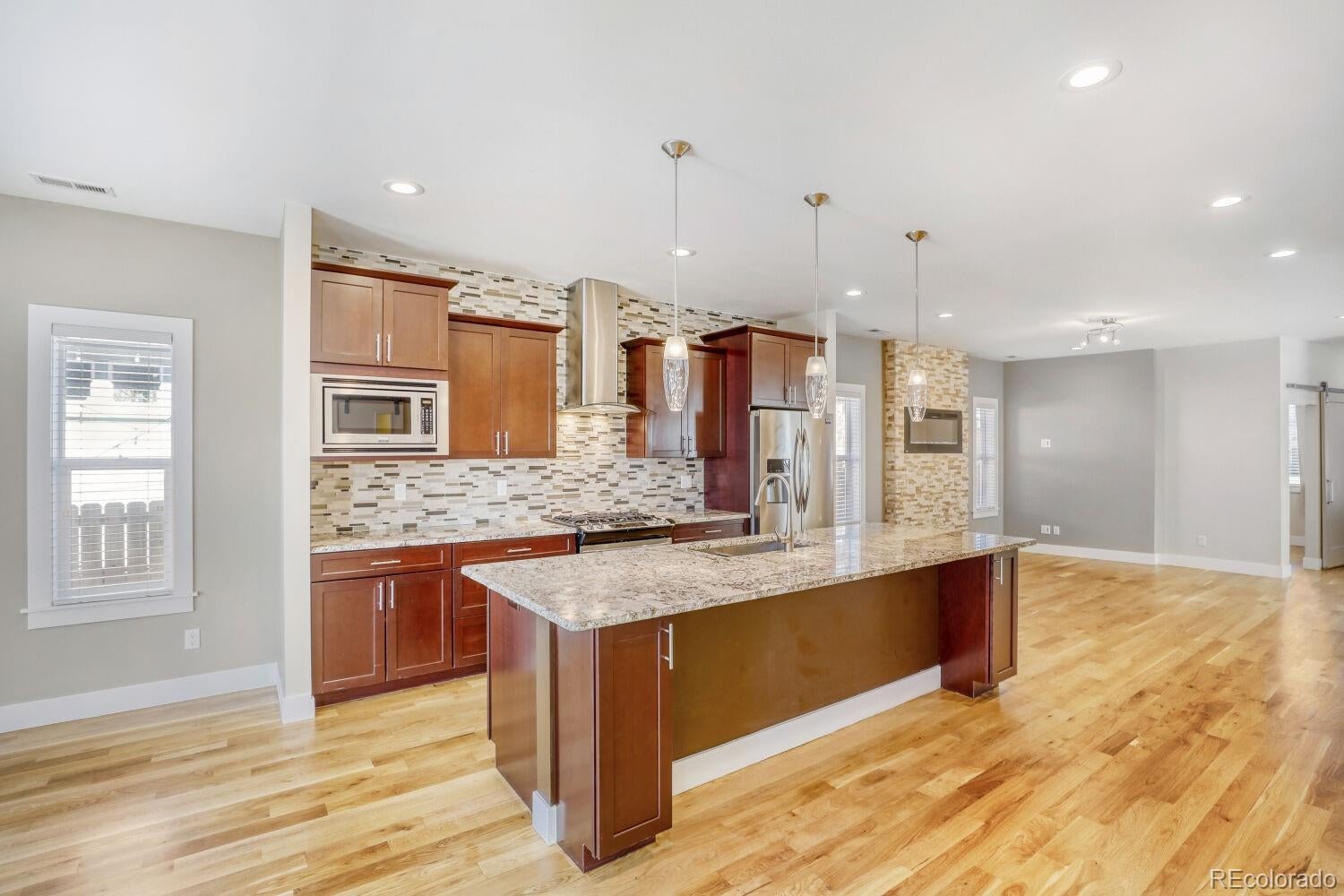 3433 N Gaylord St, Denver, CO 80205 photo