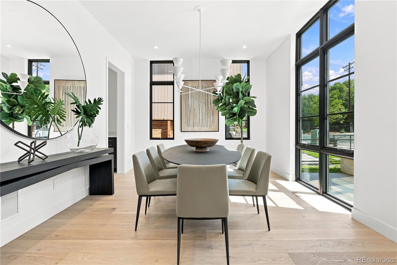 1505 S Gaylord St, Denver, CO 80210 photo