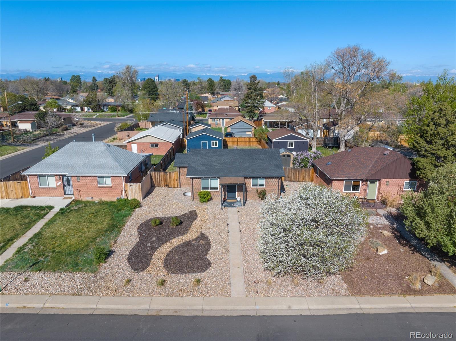 3011 Oneida St, Denver, CO 80207 photo