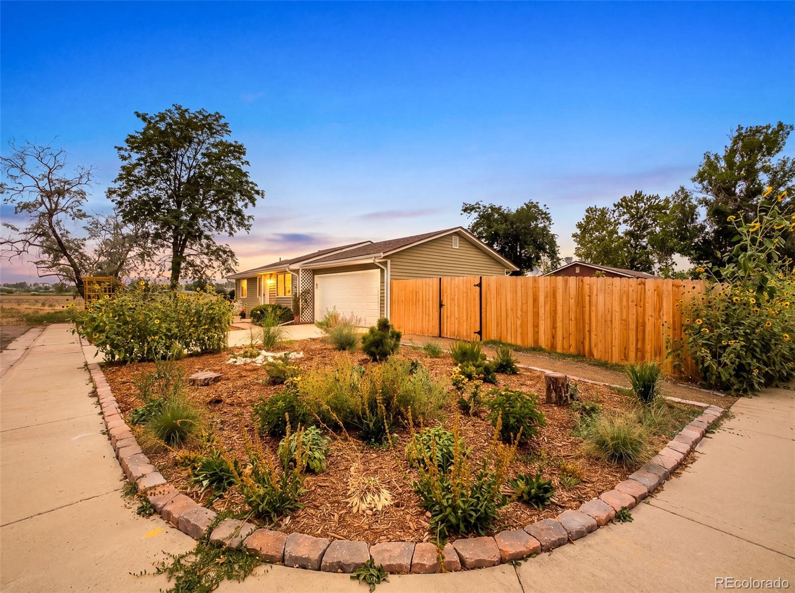 3595 89 Ave, Thornton, CO 80229