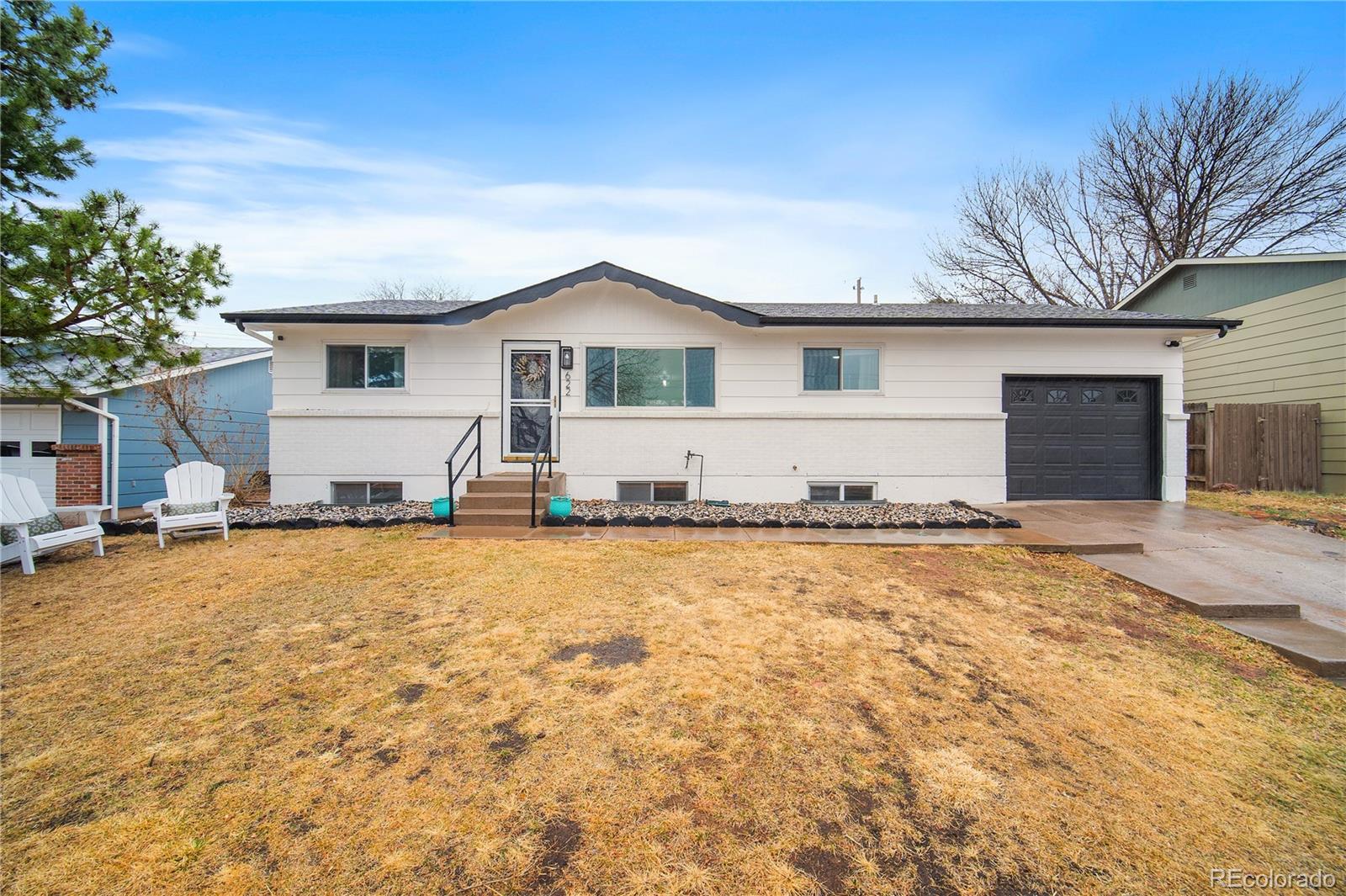 622 Paradise Ln, Colorado Springs, CO 80904 photo