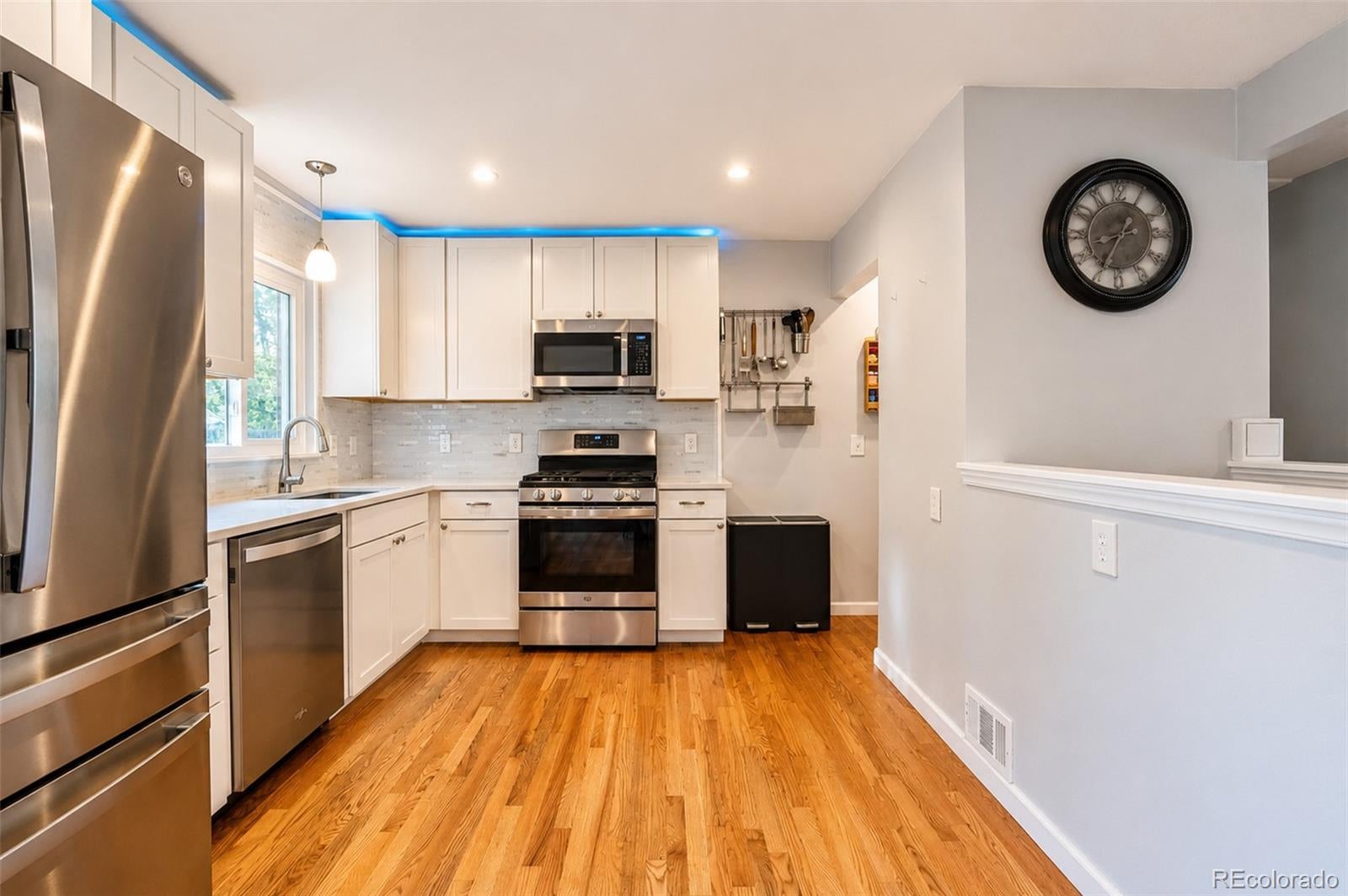 6696 Newcombe St, Arvada, CO 80004 photo