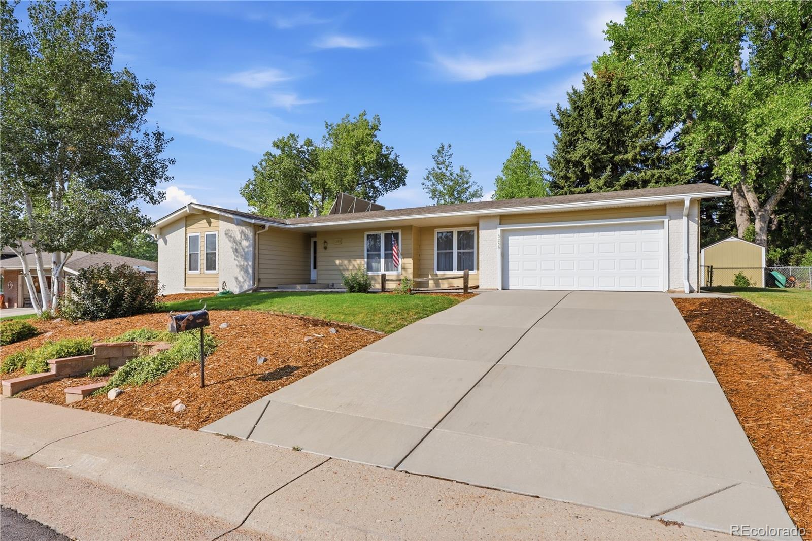 5255 Camargo Rd, Littleton, CO 80123