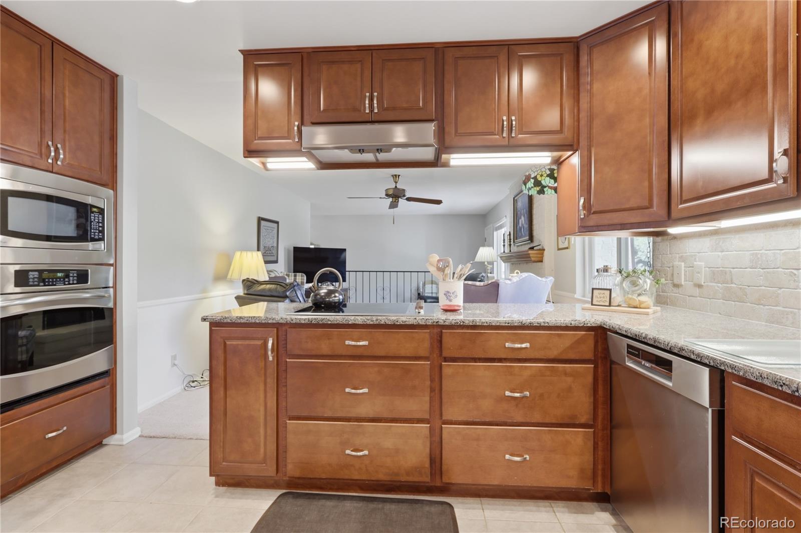 5255 Camargo Rd, Littleton, CO 80123 photo