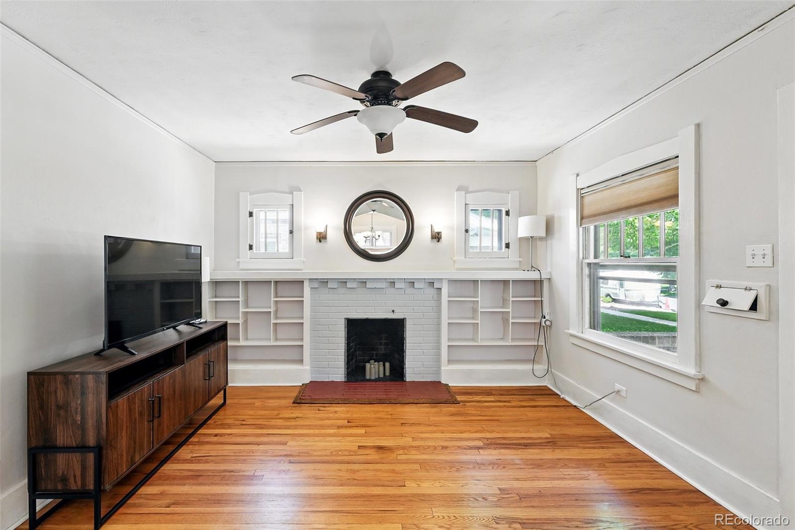 2549 Holly St, Denver, CO 80207 photo