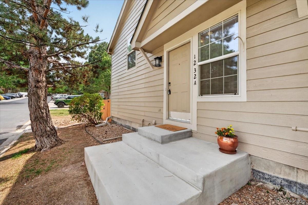 1232 S Waco St, Aurora, CO 80017 photo
