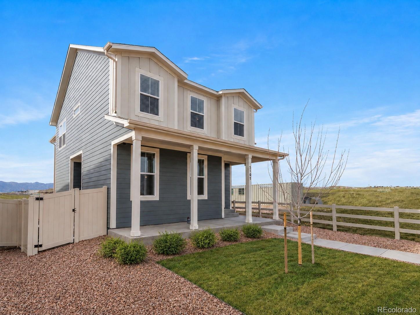 5105 Beartrack Pt, Colorado Springs, CO 80925 photo