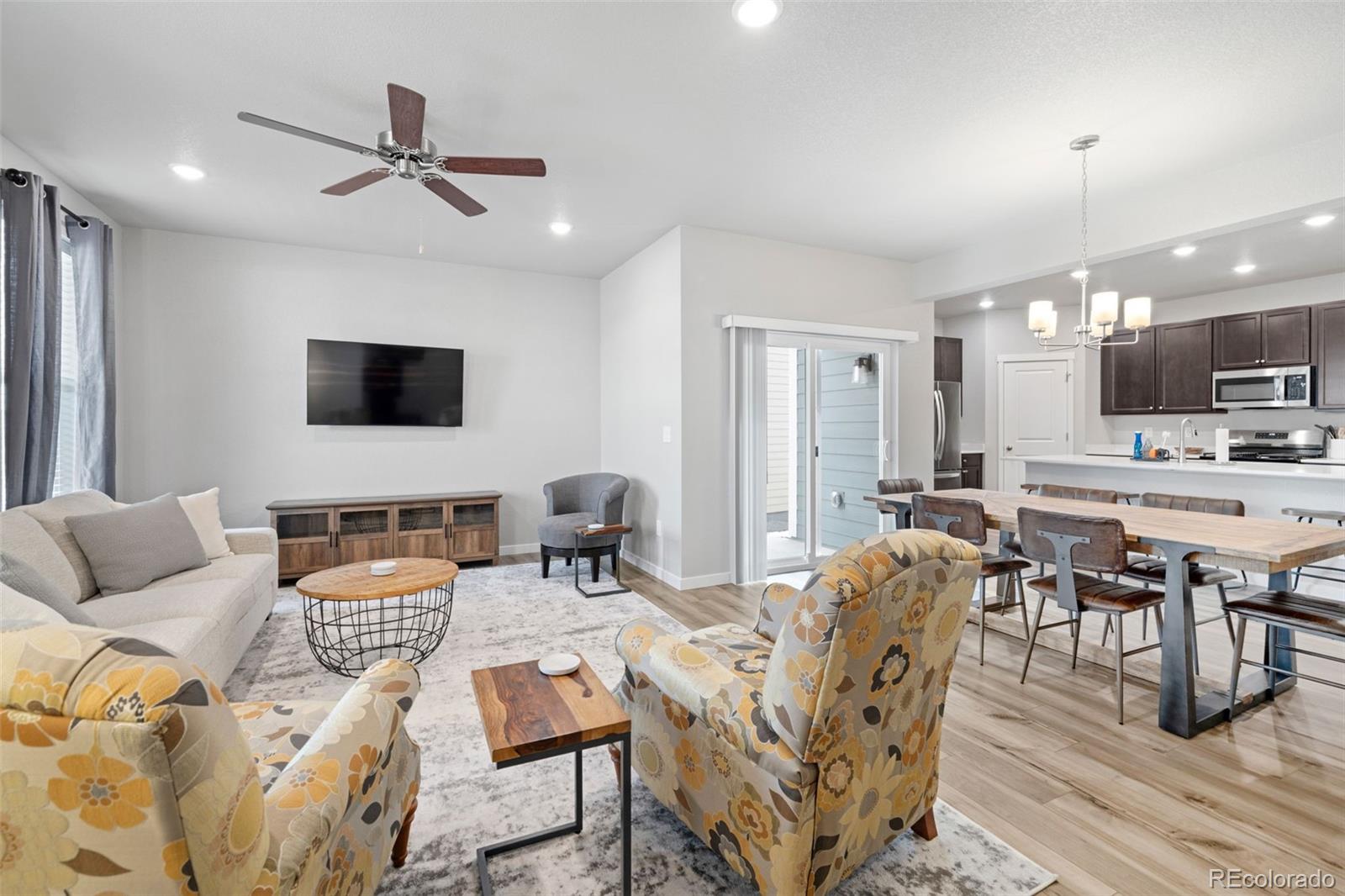 5105 Beartrack Pt, Colorado Springs, CO 80925 photo