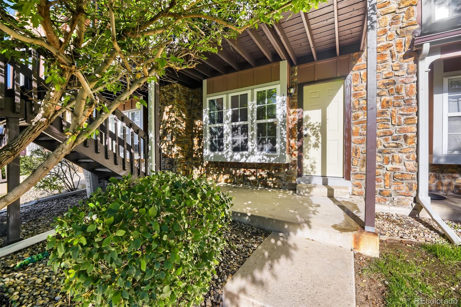 1254 S Flower Cir #C, Denver, CO 80232 photo