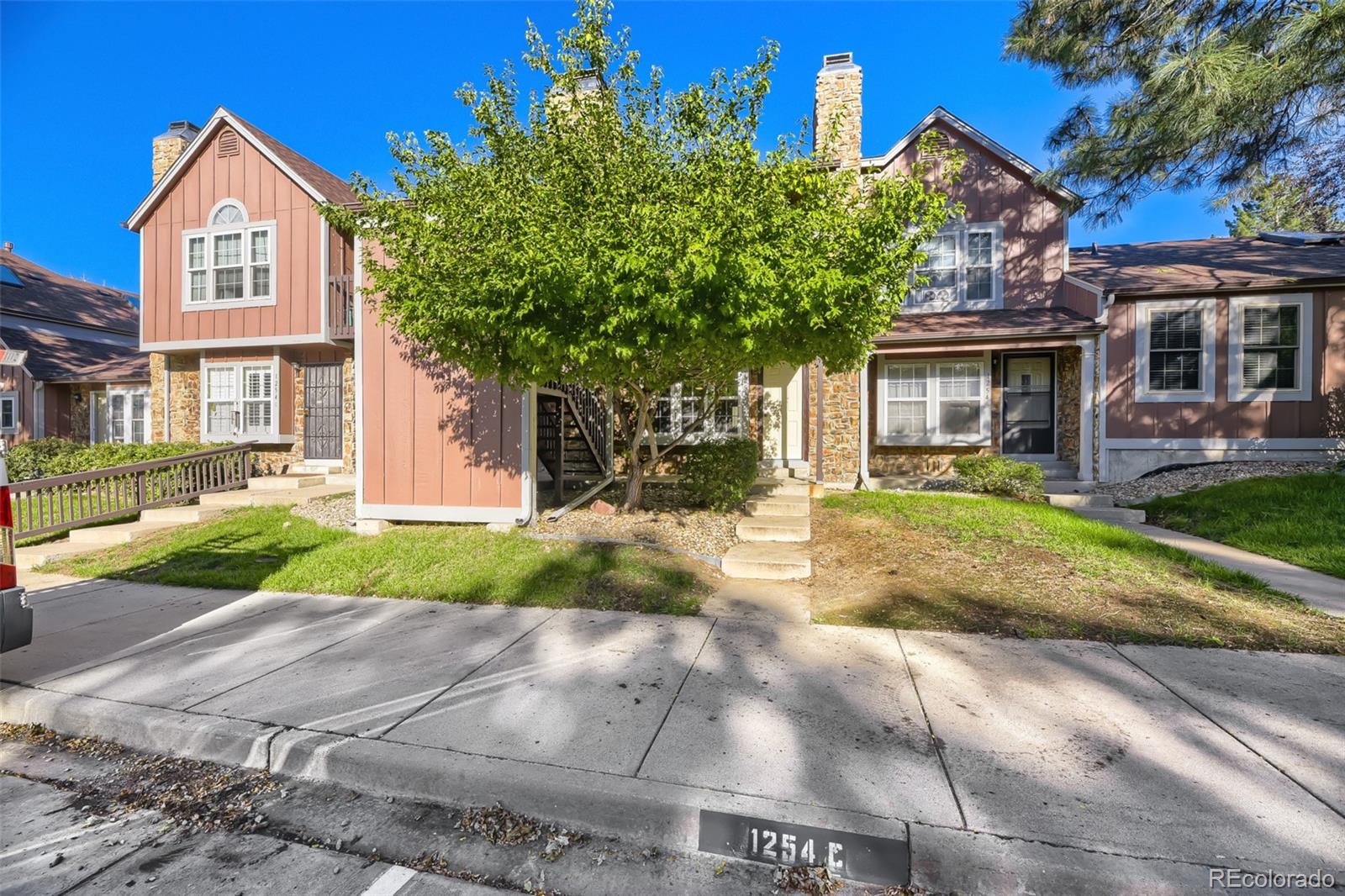 1254 S Flower Cir #C, Denver, CO 80232 photo