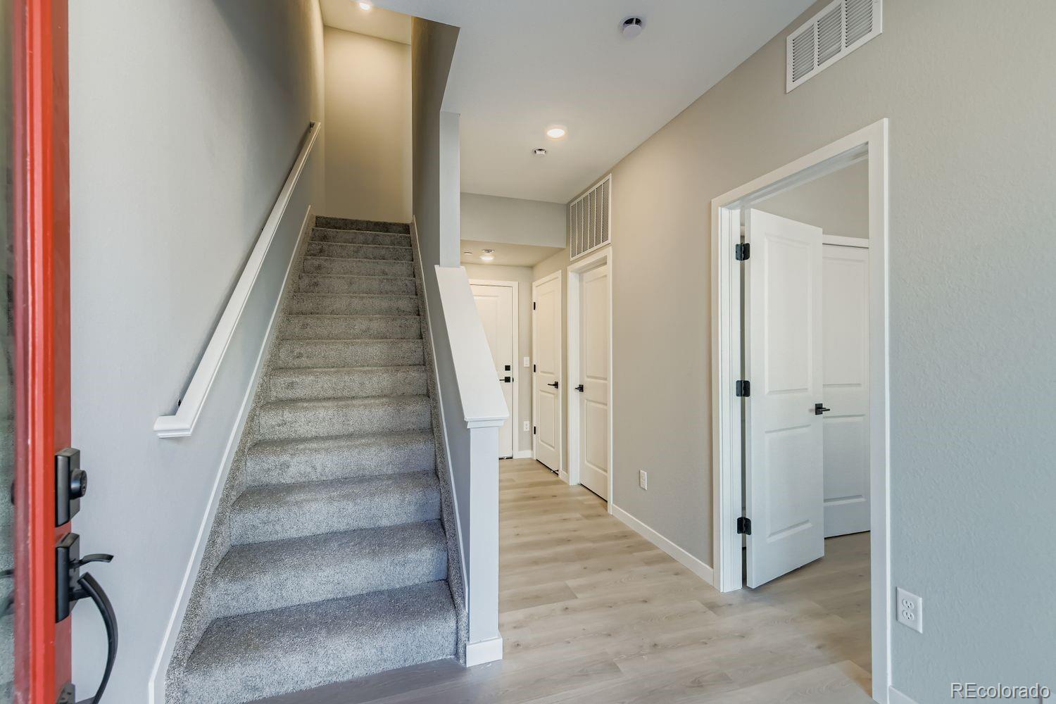 1618 Park Pl, Broomfield, CO 80023 photo