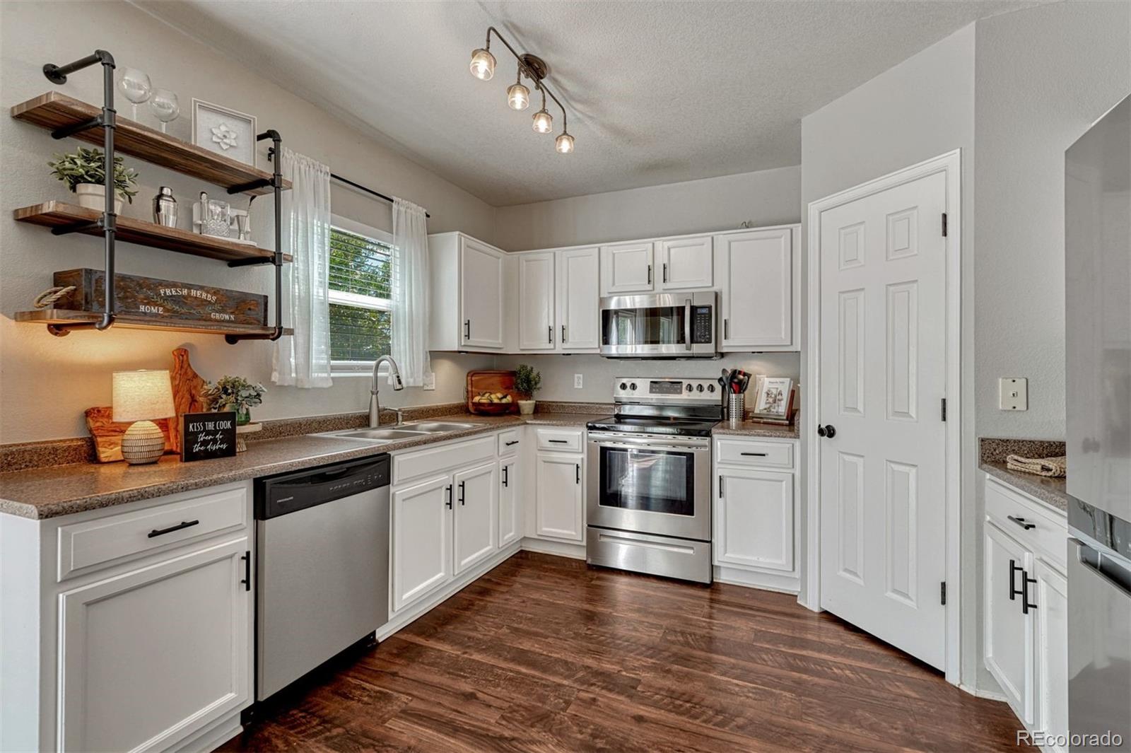 6201 Scottsbluff Dr, Colorado Springs, CO 80923 photo