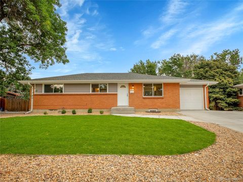 Single Family Residence in Centennial CO 215 E Panama Drive.jpg
