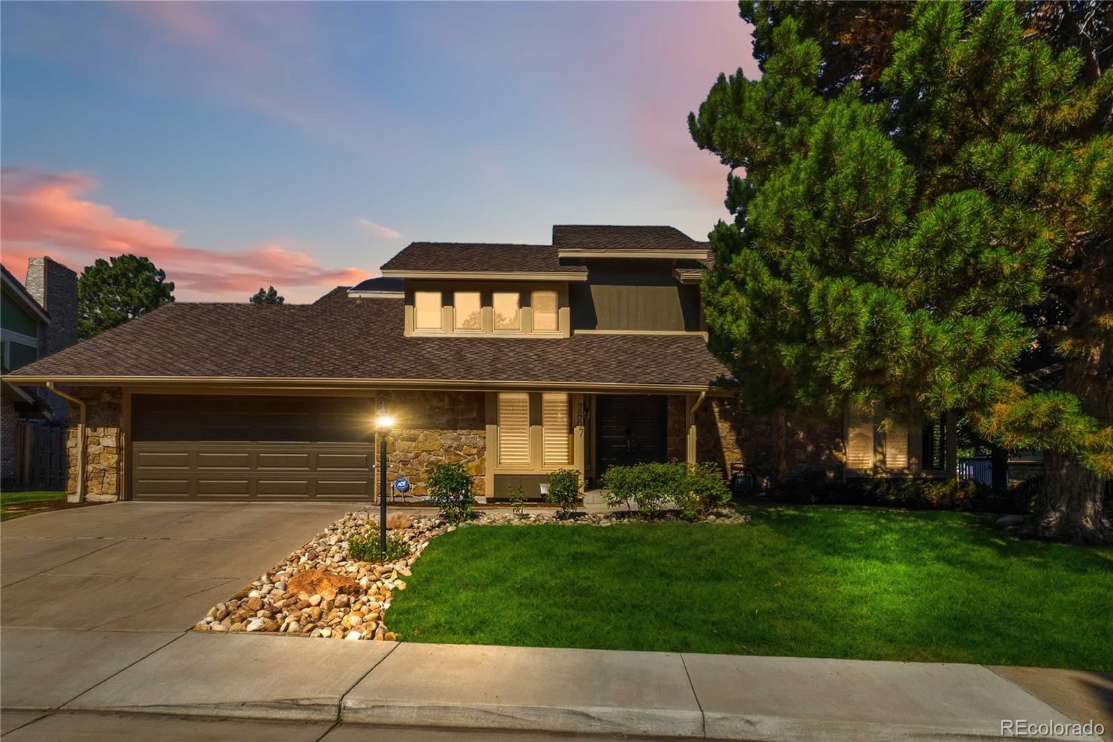 7807 S Forest, Centennial, CO 80122 photo