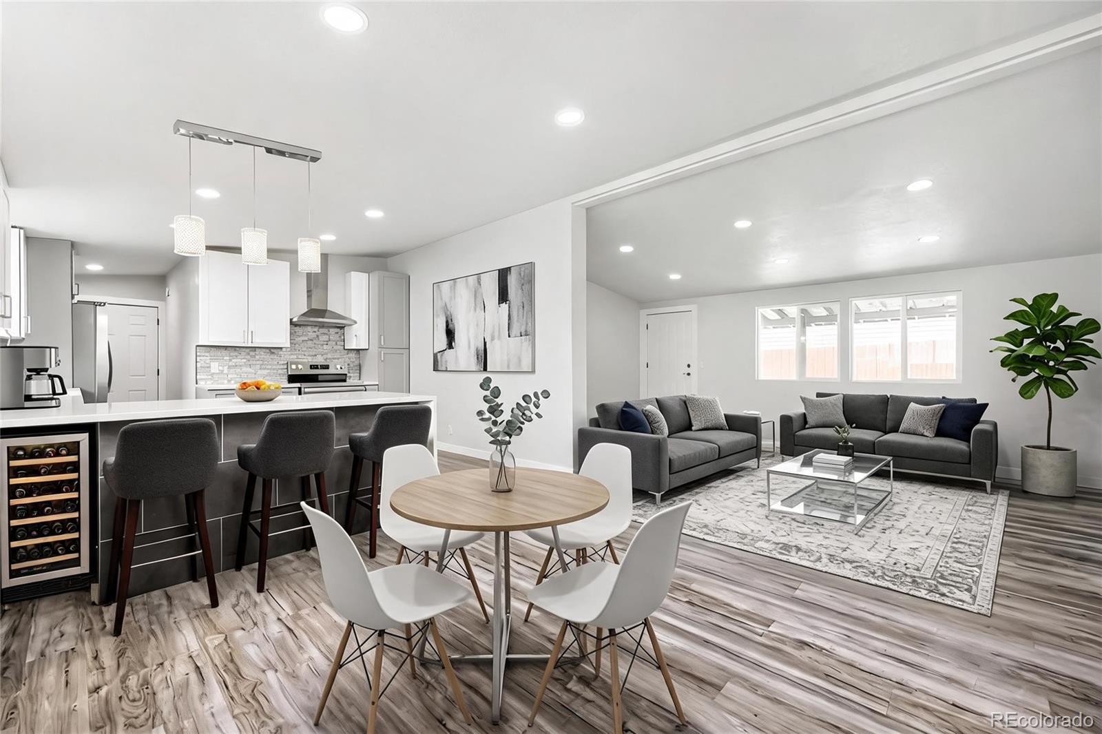 9133 Fayette St, Denver, CO 80260 photo