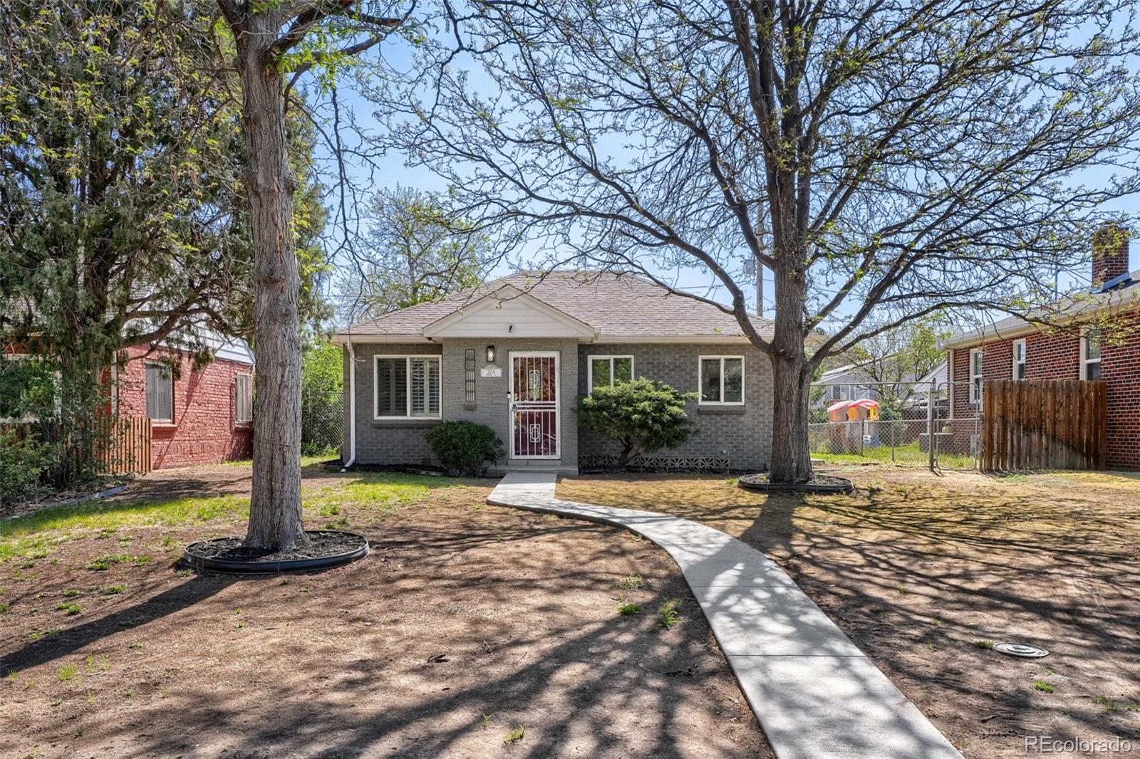 1558 Spruce St, Denver, CO 80220 photo