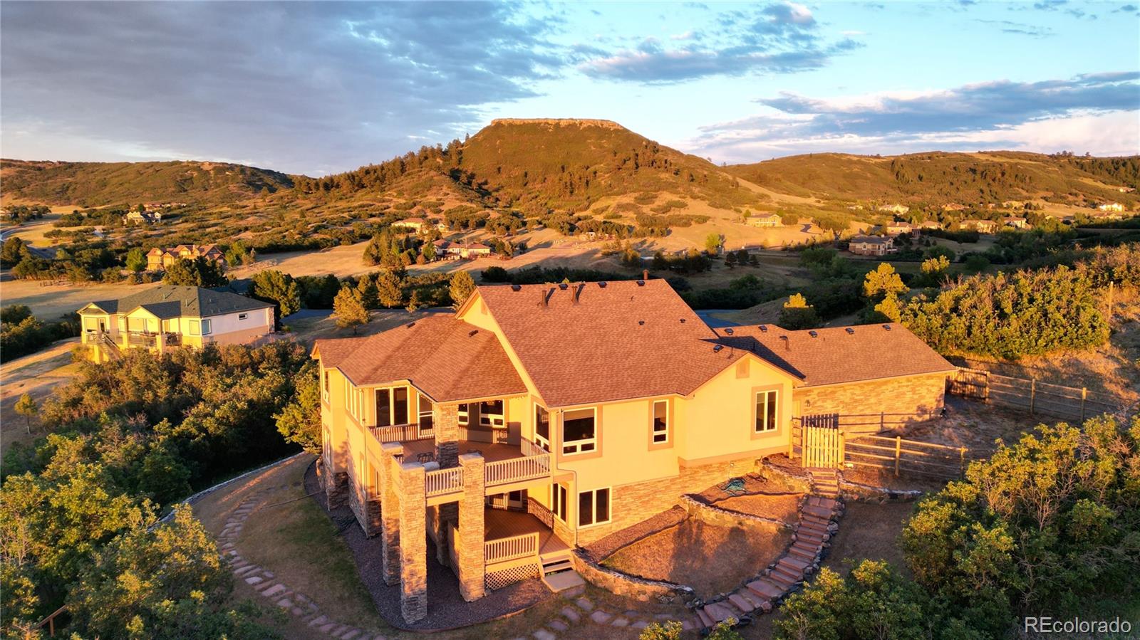 4367 Tallyrand Cir, Castle Rock, CO 80104 photo