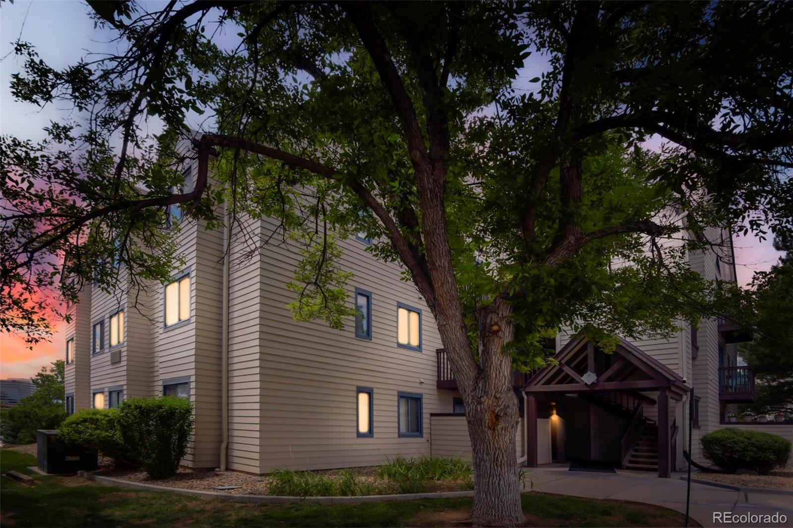 6380 Boston St, Greenwood Village, CO 80111