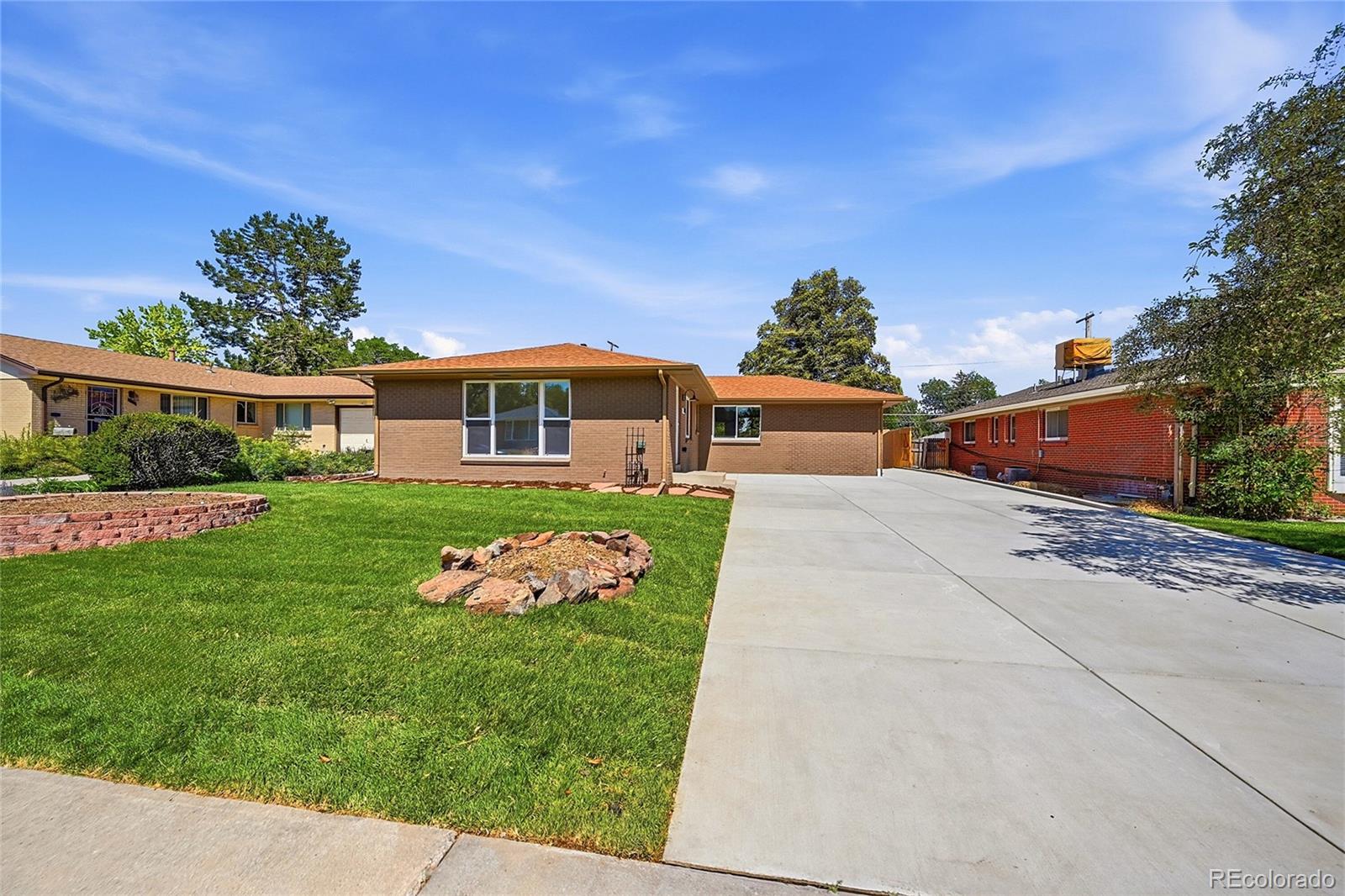 350 Jade St, Broomfield, CO 80020 photo