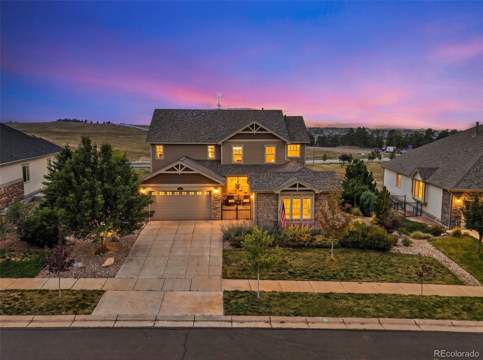 8247 Country Club Pkwy, Aurora, CO 80016