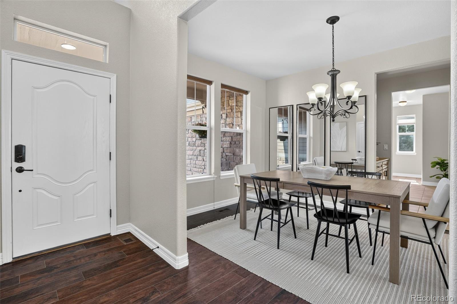 8247 S Country Club Pkwy, Aurora, CO 80016 photo